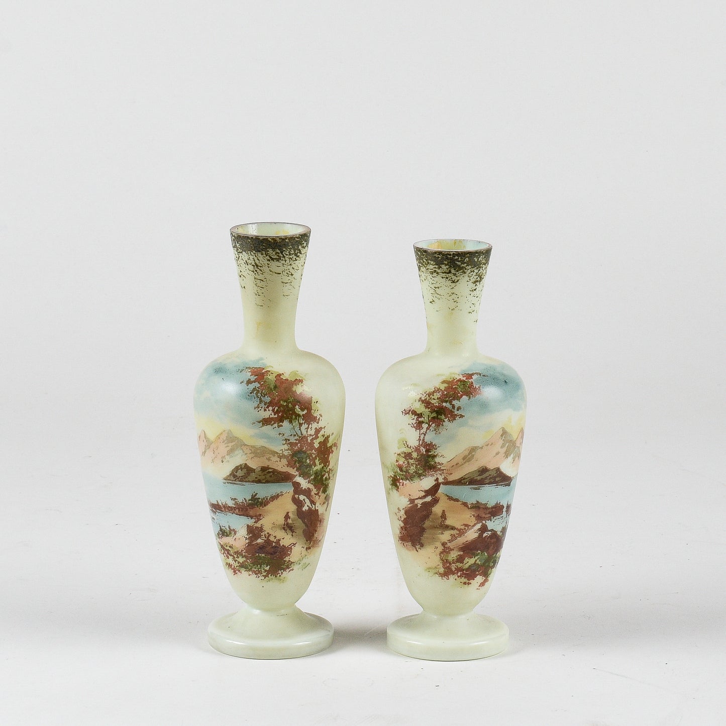 set coppia di vasi vasetti vintage vetro opalino