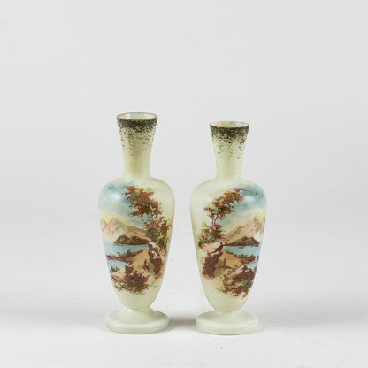 set coppia di vasi vasetti vintage vetro opalino