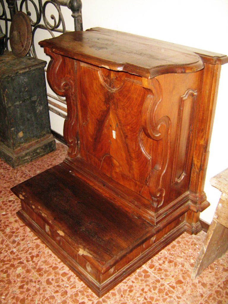 INGINOCCHIATOIO EPOCA LUIGI XIV IN NOCE