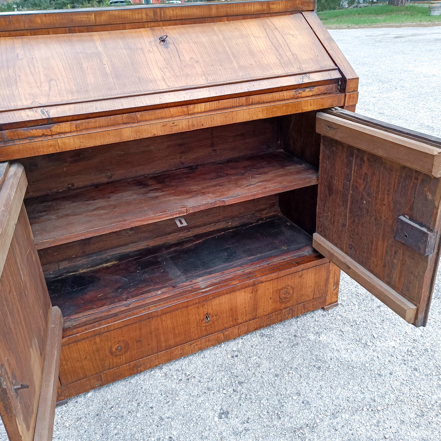 Ribalta credenza con scrittoio placcata in ciliegio epoca Impero