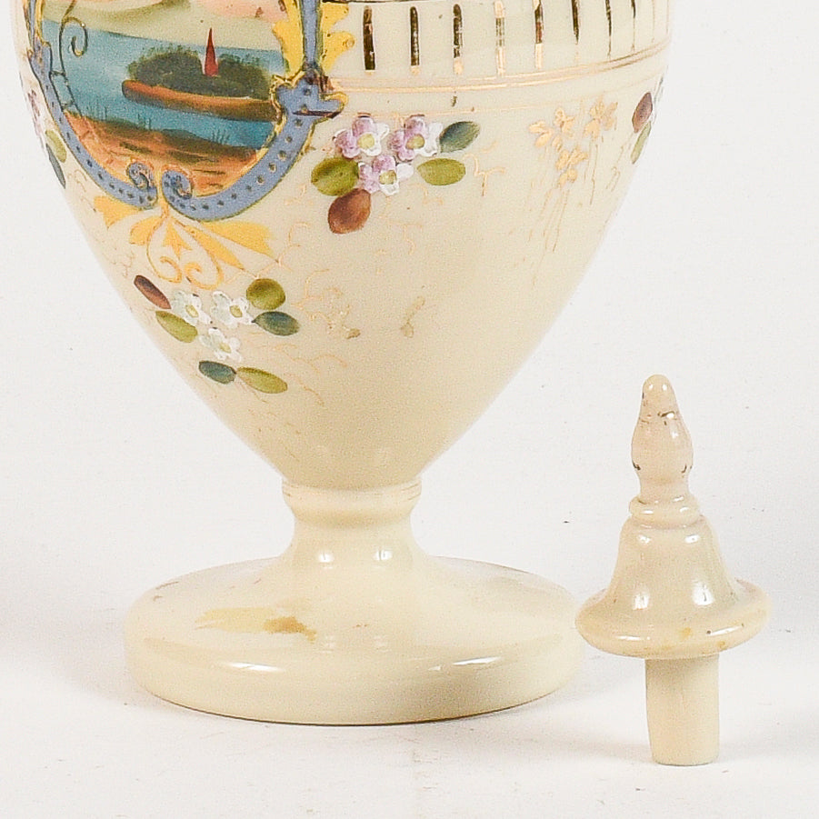 Vaso in vetro opalina con coperchio scena marittima Francia art Nouveaux