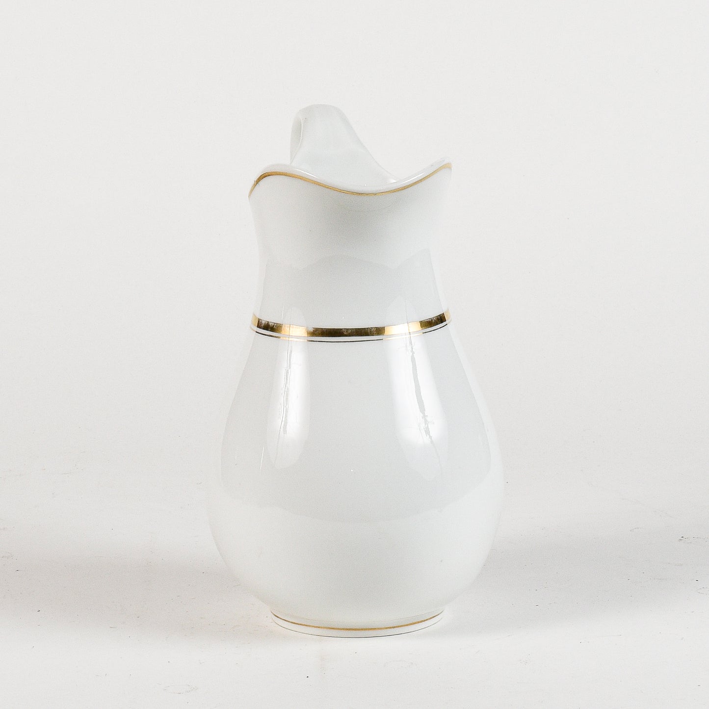 vaso da notte in ceramica con profili oro