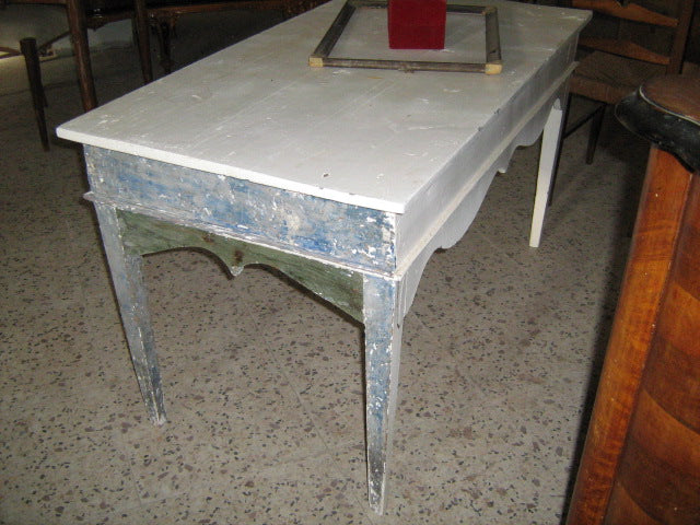Tavolo laccato  con cassetto e centina mossa Italia epoca primo 1800