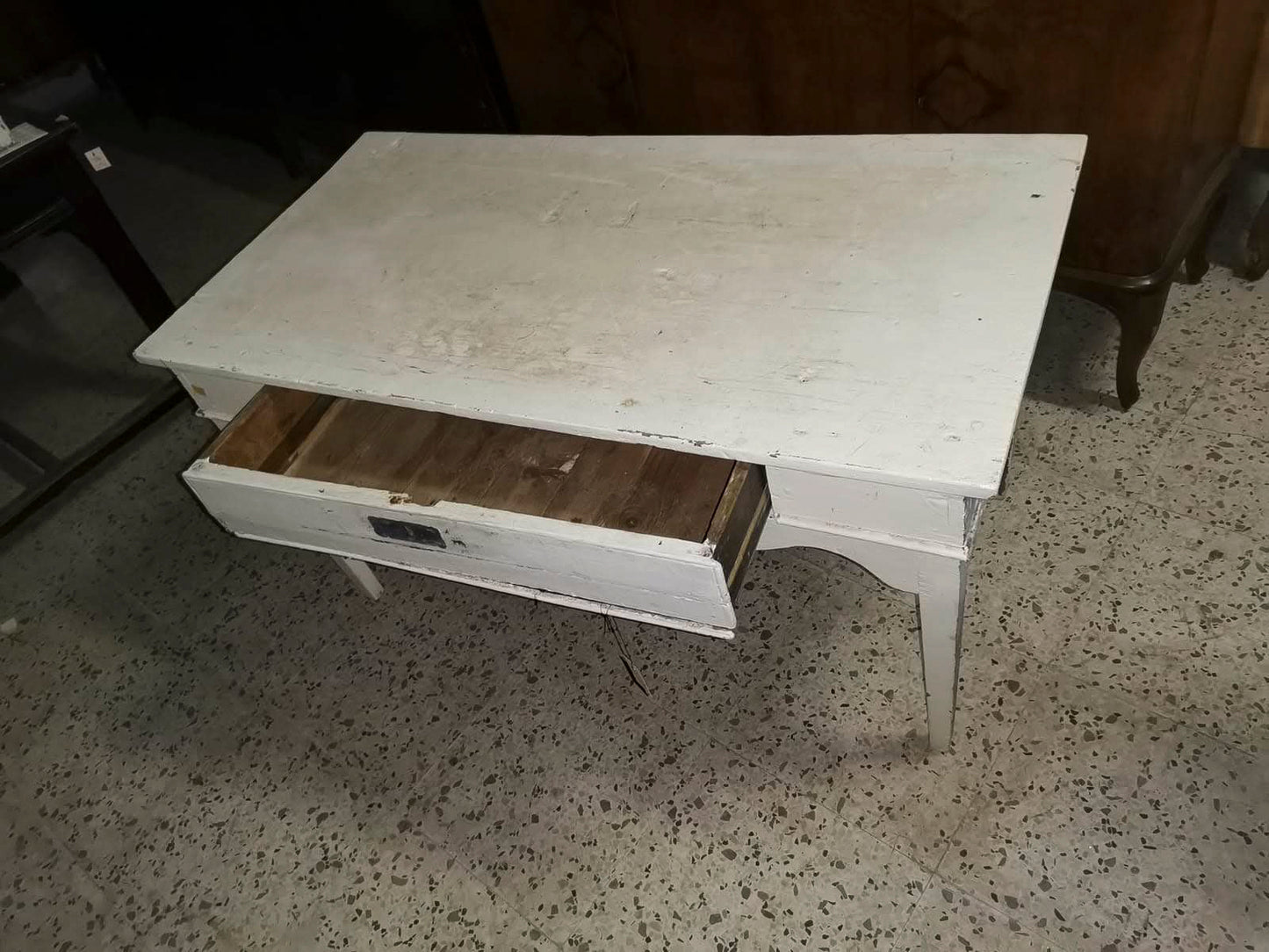 Tavolo laccato  con cassetto e centina mossa Italia epoca primo 1800