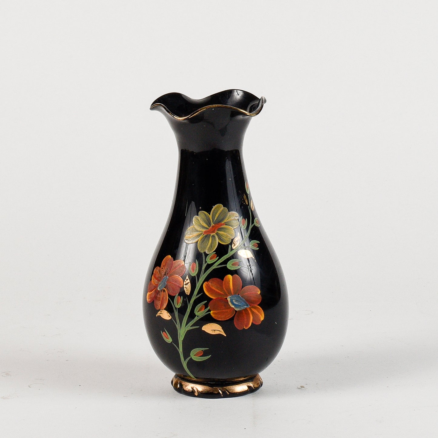 vaso nero con decoro floreale