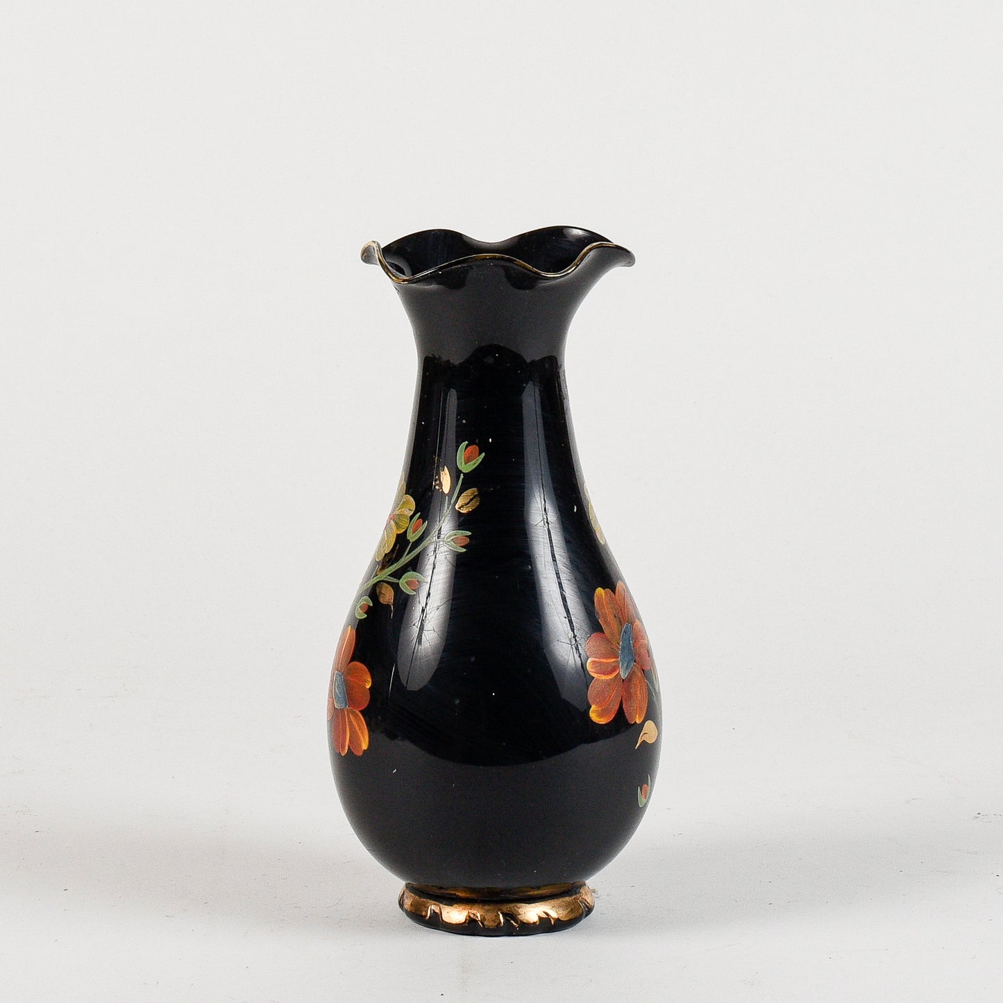 vaso nero con decoro floreale