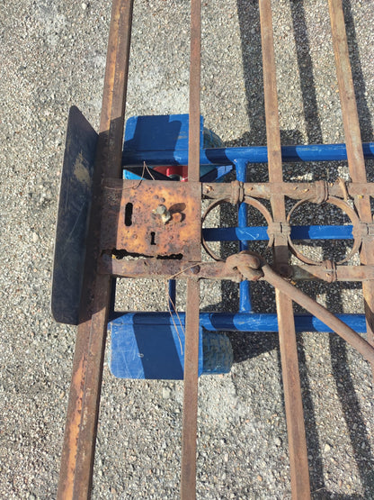 Cancello In Ferrobattuto