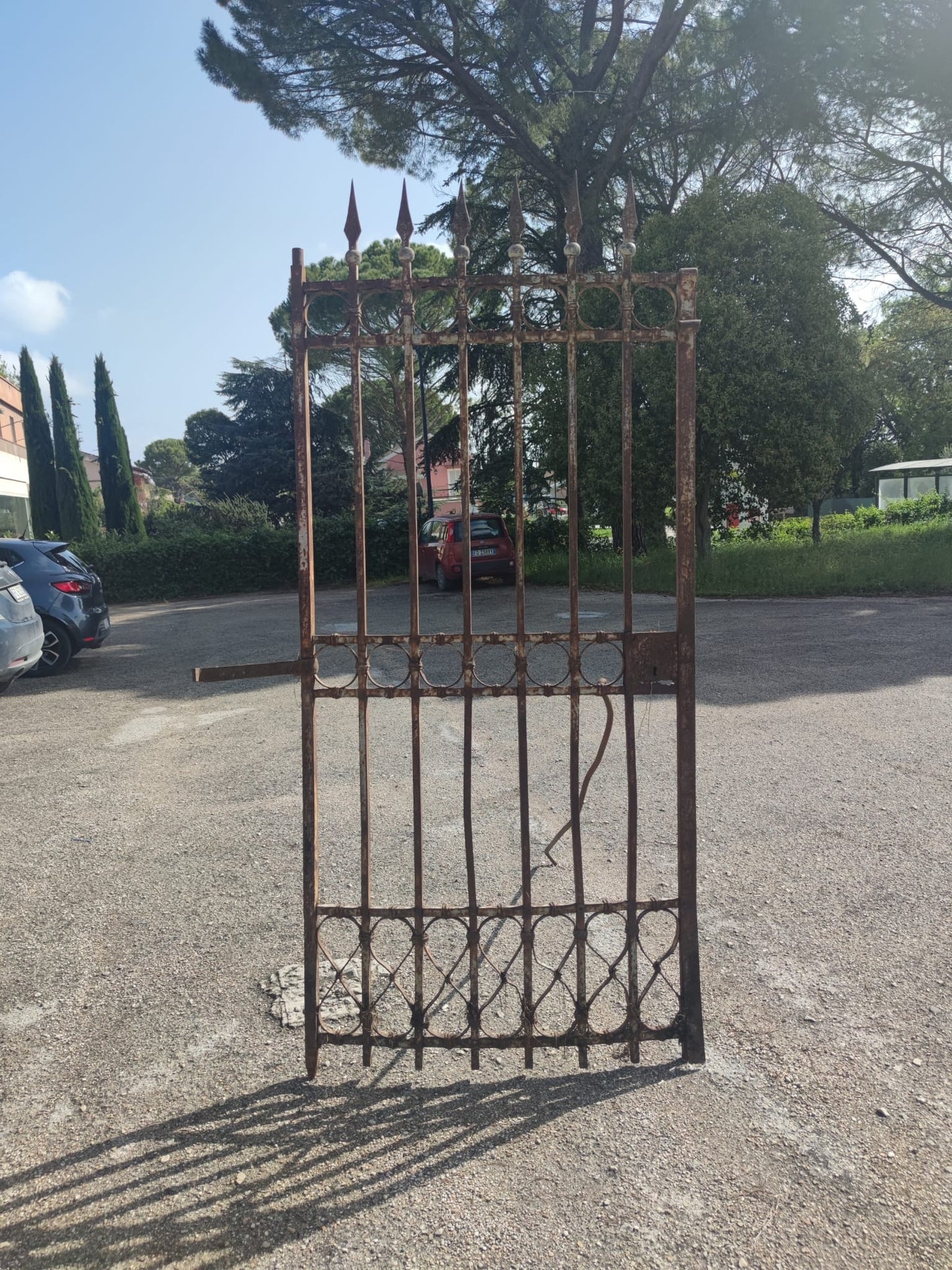 Cancello In Ferrobattuto