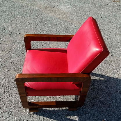 Poltrona  Art Deco pelle rossa legno impellicciata Italia 1920