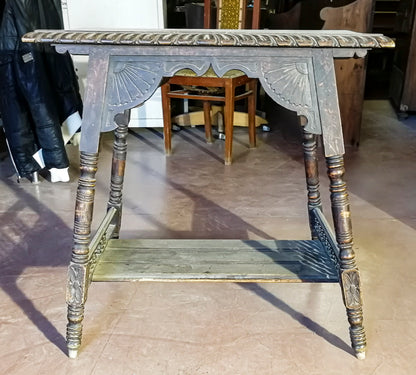 TAVOLINO DA SALOTTO IN LEGNO DI NOCE INTAGLIATO EPOCA FINE 800