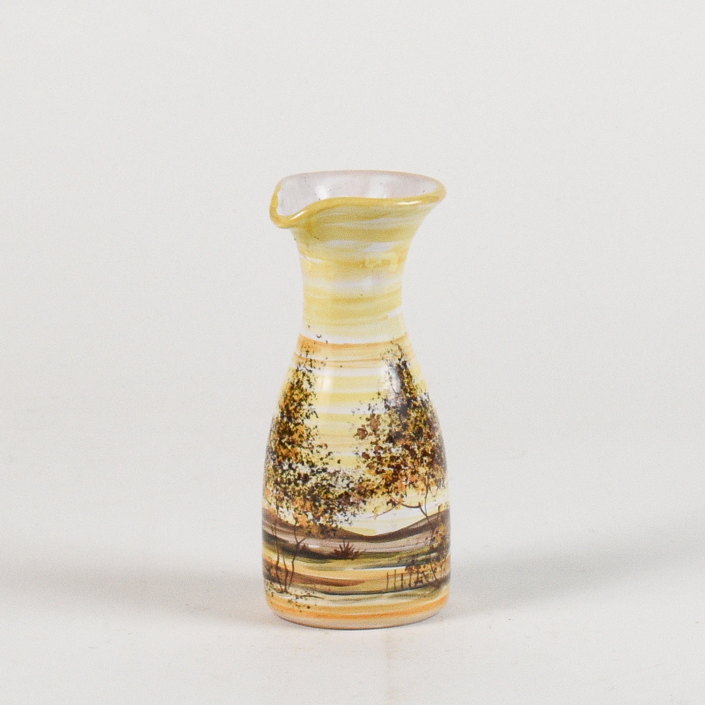 vaso in ceramica dipinto con toni caldi e alberi firmato MHARXS S'ALBINO