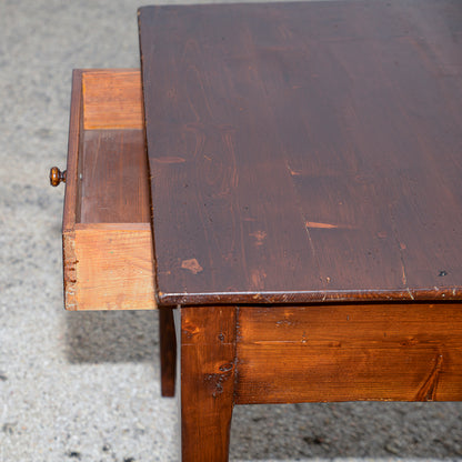 Tavolo rustico da campagna in legno di abete con cassetto  epoca 800