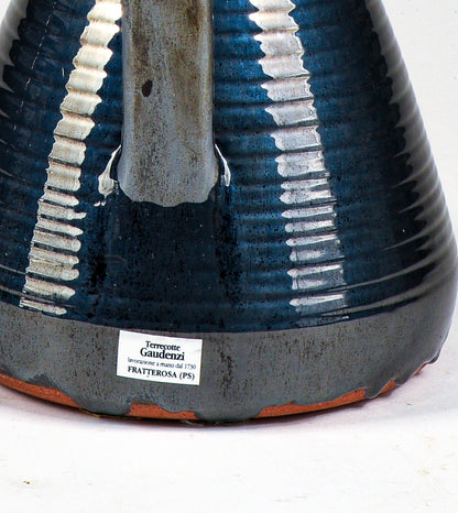 Vaso bottiglia in terracotta smaltato blu  firma Luigi Gaudenzi Fratte Rosa  (Ps)  1970