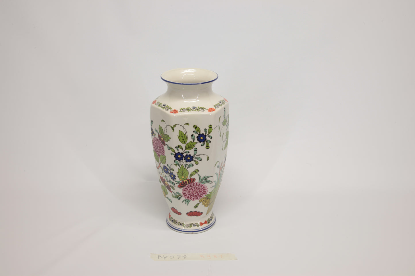 Vaso in ceramica con decoro stile Faenza Italia 1980