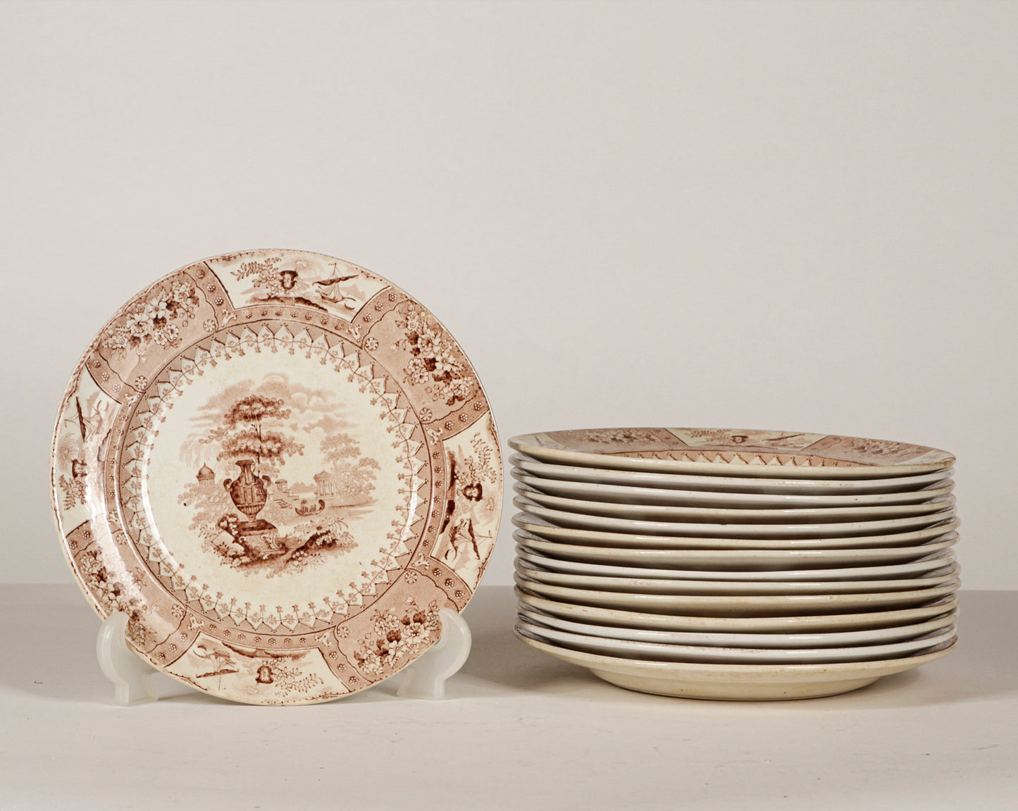 Servizio  di piatti  piani 22 pezzi ceramica marcata Canova Stone Ware by Thomas Mayer Staffordshire 1830