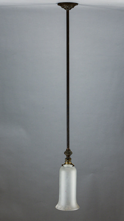 Lampadario da soffitto ottone e vetro satinato Italia epoca 1930