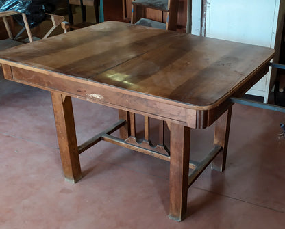 tavolo allungabile epoca Liberty in mogano da restaurare