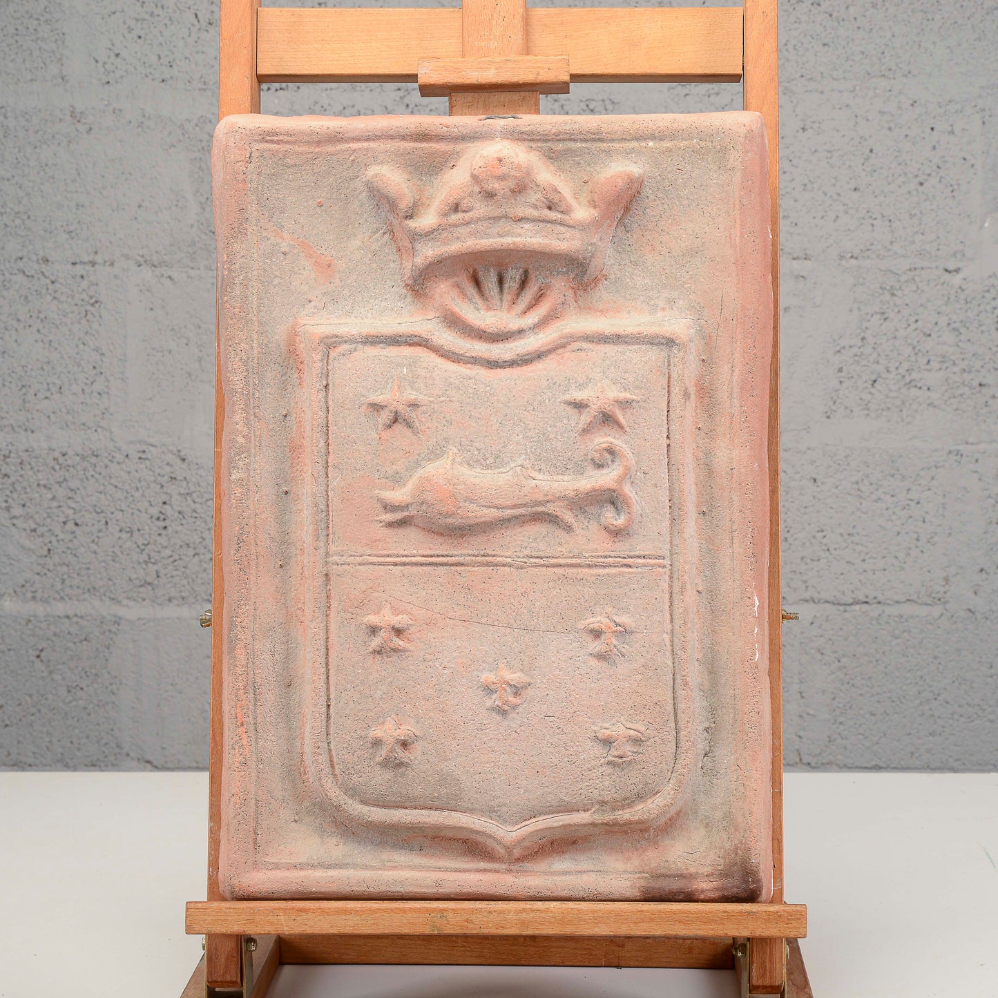 Stemma piastra in terracotta