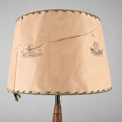 Lampada piantana da terra art deco stile Stilnovo paralume in carta pergamena con imbarcazioni dipinte