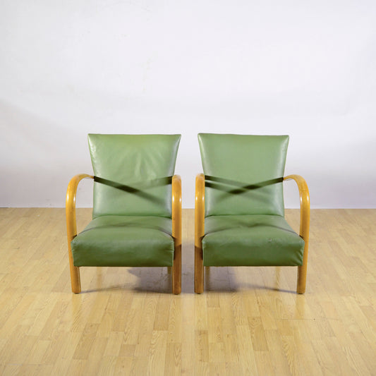 Coppia Poltrone Art Deco' Con Braccioli In Faggio E Imbottitura A Molle Rivestita In Skai Verde Anni 50