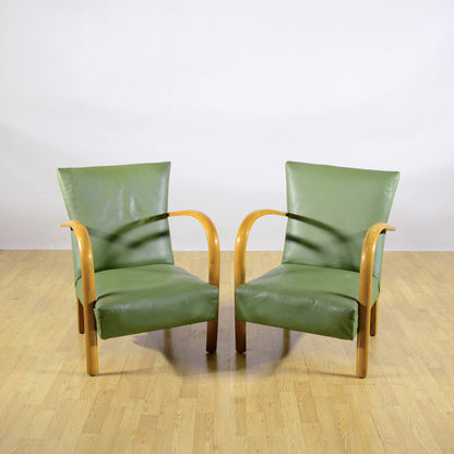 Coppia Poltrone Art Deco' Con Braccioli In Faggio E Imbottitura A Molle Rivestita In Skai Verde Anni 50