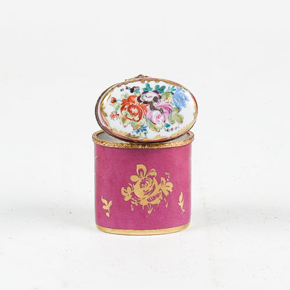 Scatolino Limoges Francia decorata a mano in porcellana inizio XX secolo