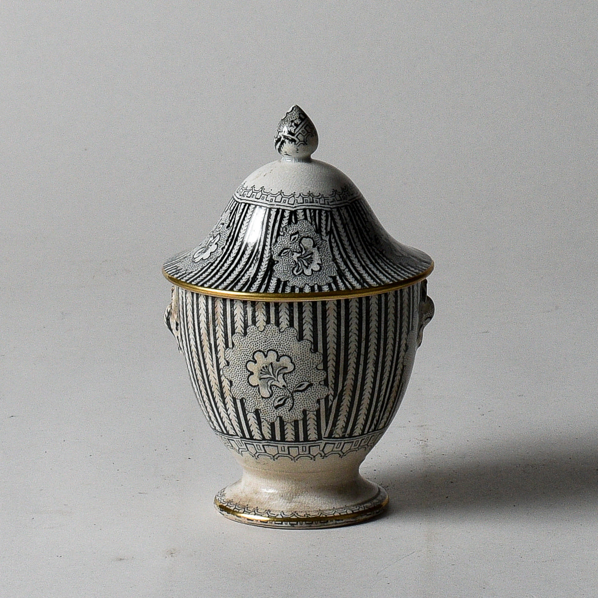 Vaso ceramica Davenport Ducrot liberty grafica originale integra