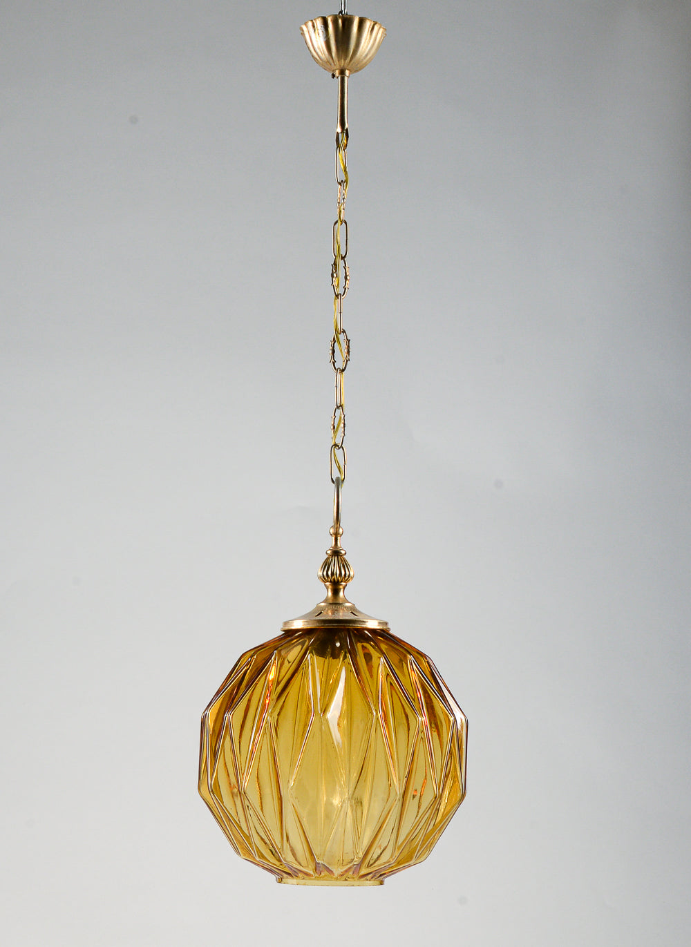 Lampadario marcato Targetti Stankey in vetro ambrato sfaccettato Italia 1980