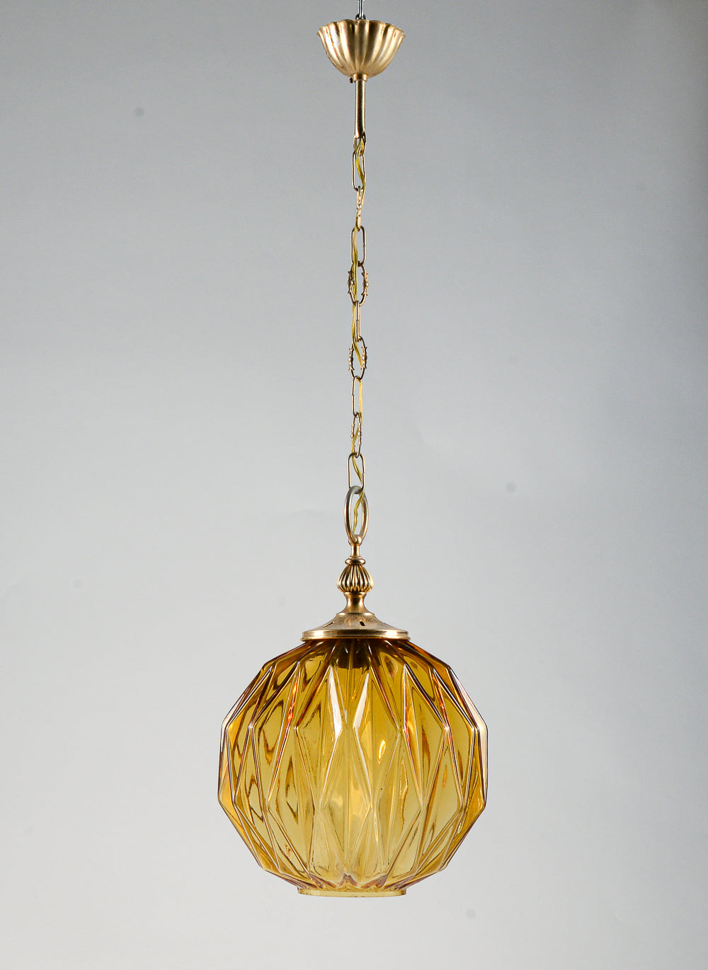 Lampadario marcato Targetti Stankey in vetro ambrato sfaccettato Italia 1980