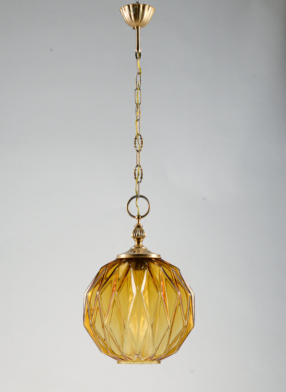 Lampadario marcato Targetti Stankey in vetro ambrato sfaccettato Italia 1980