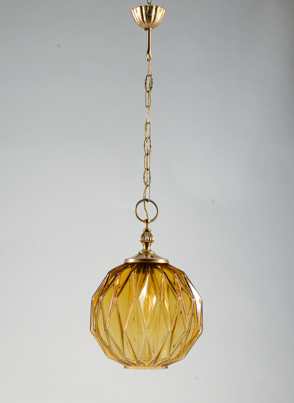 Lampadario marcato Targetti Stankey in vetro ambrato sfaccettato Italia 1980