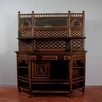 Credenza con alzata piattaia intagliata  epoca Liberty