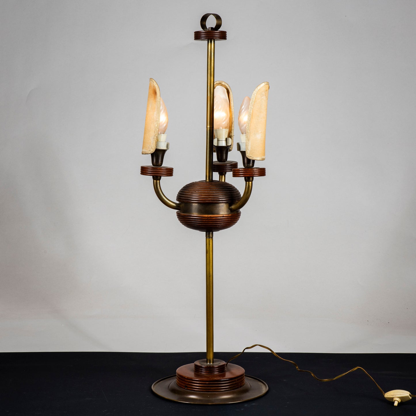 lampada da tavolo da appoggio con ventolie funzionante stile deco