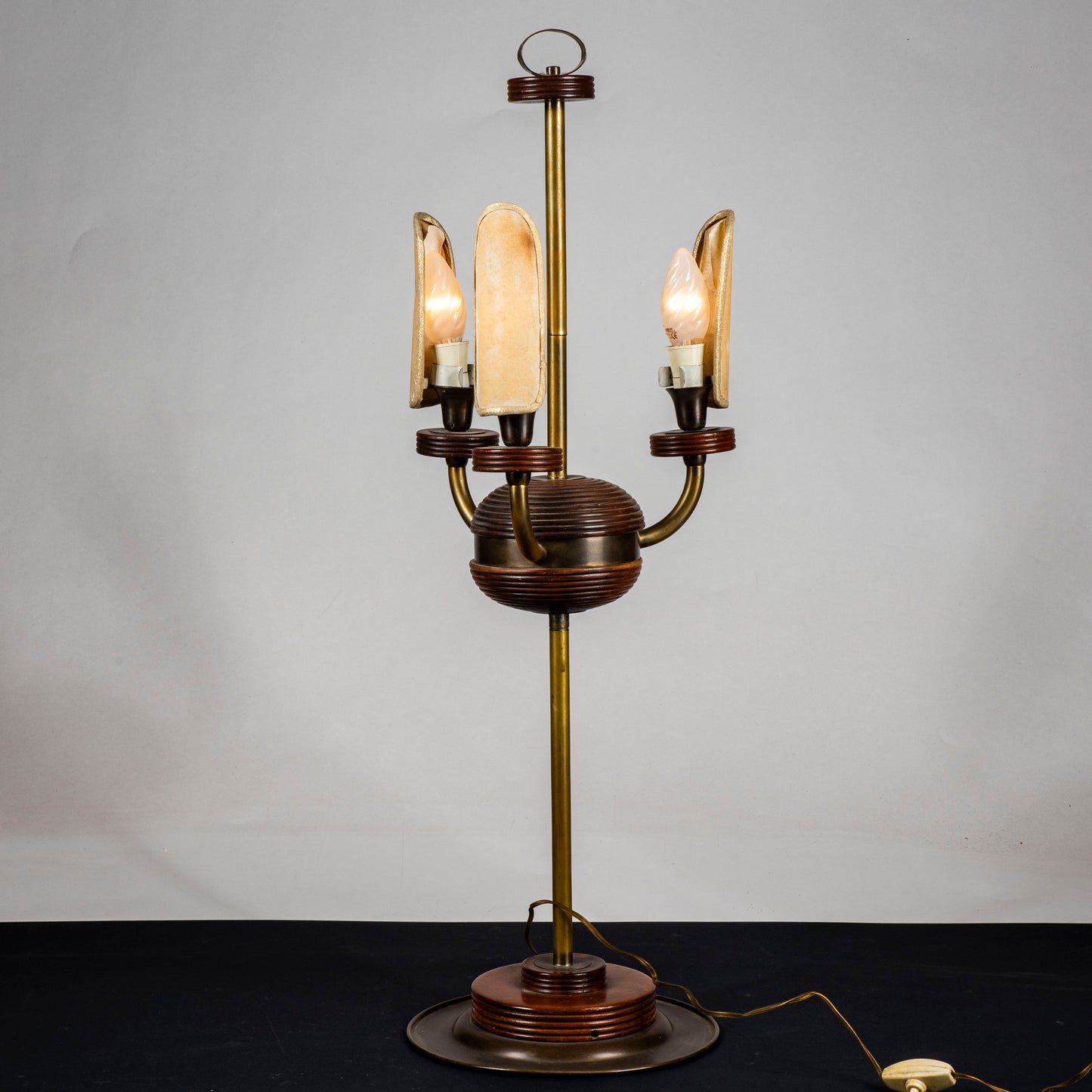 lampada da tavolo da appoggio con ventolie funzionante stile deco