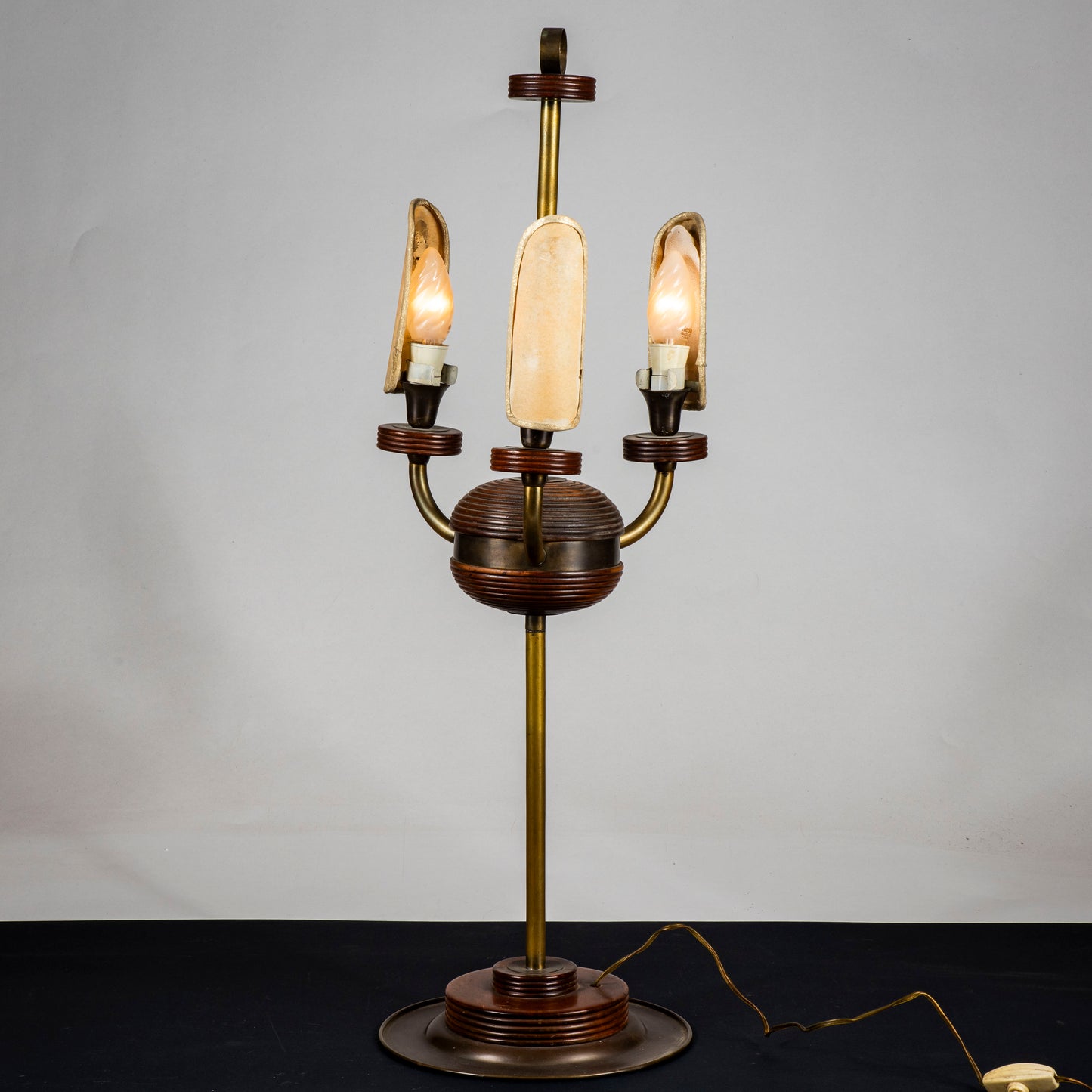 lampada da tavolo da appoggio con ventolie funzionante stile deco