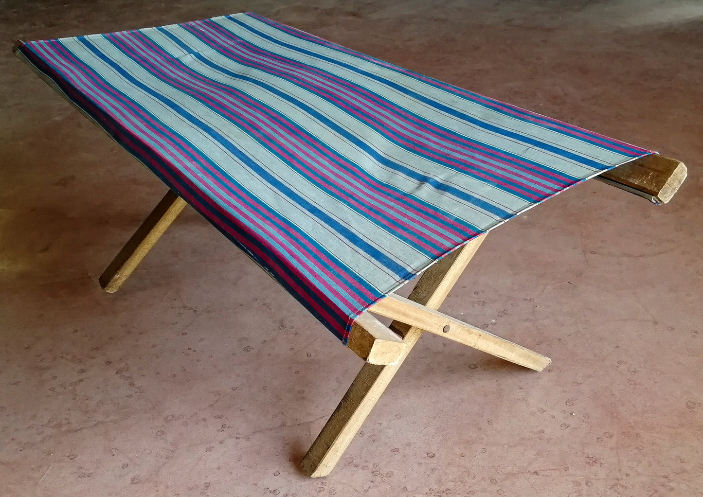 LETTINO BRANDINA DA MARE PER BAMBINI IN TESSUTO A RIGHE ITALIA 1960