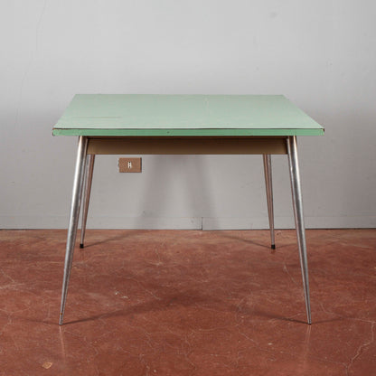 Tavolo quadrato con piano verde anni 60