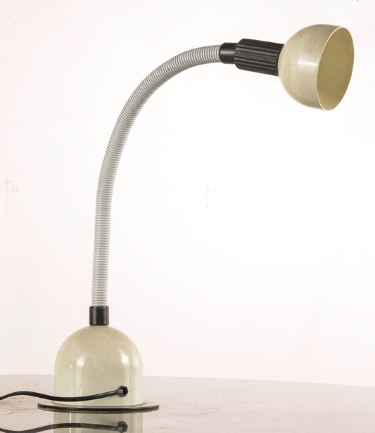 Lampada da tavolo vintage bianca, Italia, anni '80
