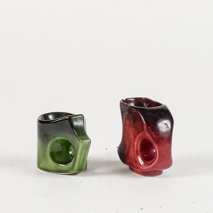 coppia di vasetti 1 verde e uno bordeaux vintage