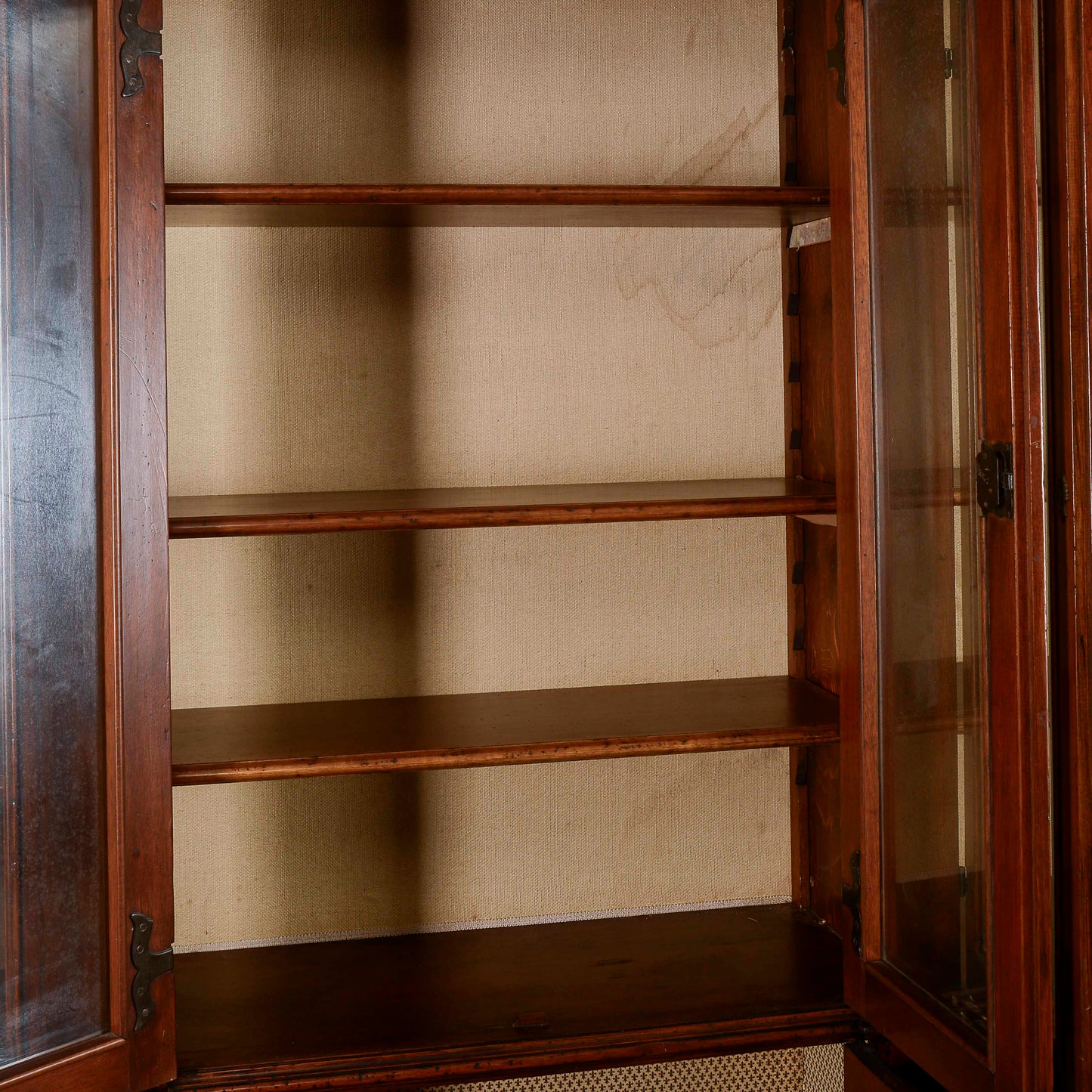 credenza vetrina libreria in noce