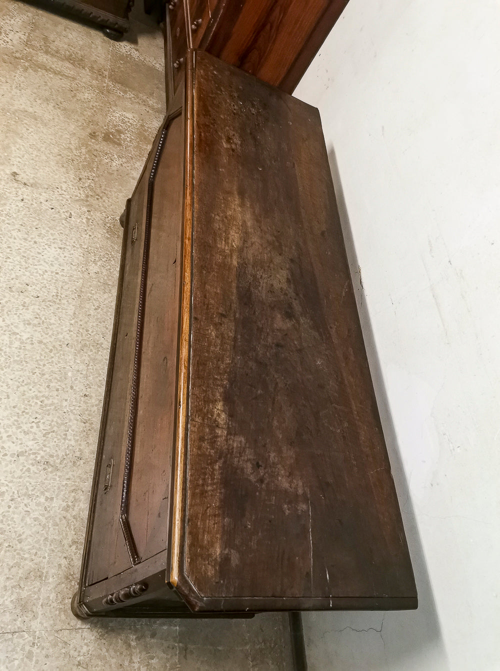 Cassacomò da corredo con un cassetto e piano a  ribalta in noce massello Italia 1860