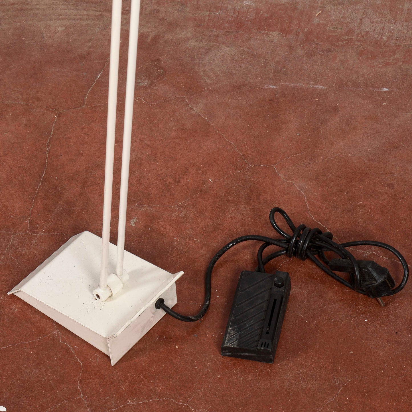 Lampada da terra stile Samurai di stilnovo