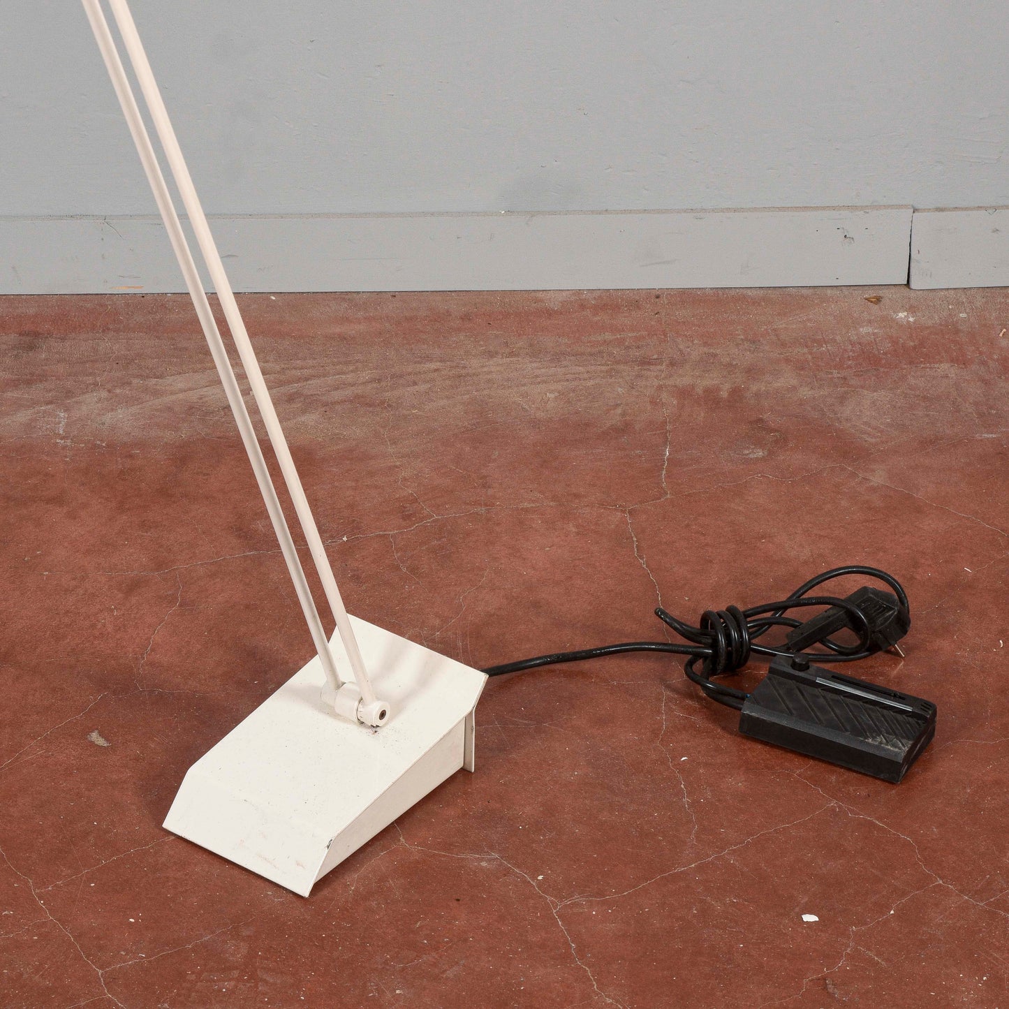 Lampada da terra stile Samurai di stilnovo