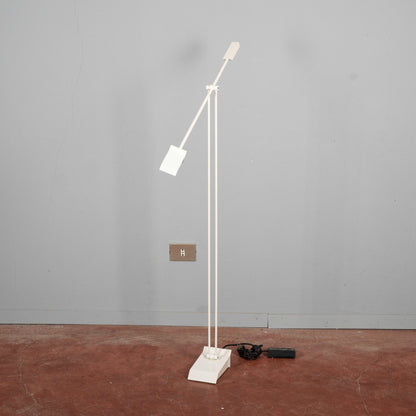 Lampada da terra stile Samurai di stilnovo