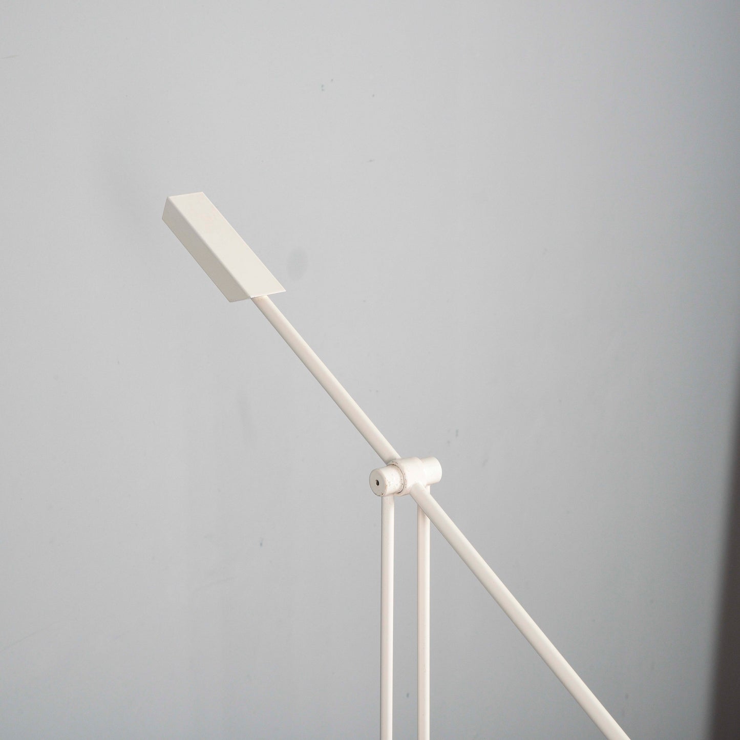Lampada da terra stile Samurai di stilnovo