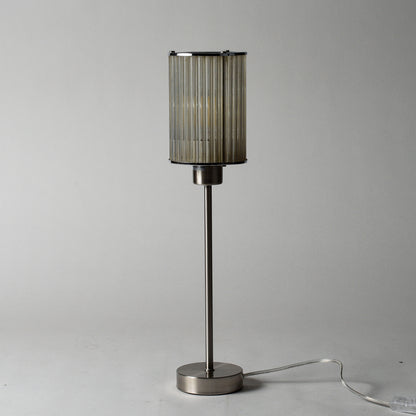 Lampada da tavolo con base in metallo spazzolato e cappa originale art deco in cannucce di vetro