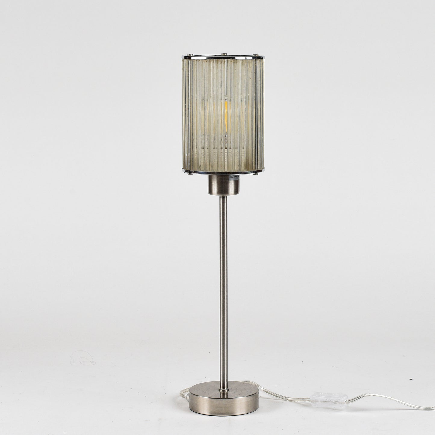 Lampada da tavolo con base in metallo spazzolato e cappa originale art deco in cannucce di vetro