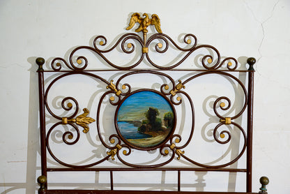 Letto in ferro battuto singolo con decori dorati e struttura verniciata marrone formelle scene campestri
