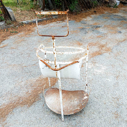 Lavabo toletta in ferro epoca Liberty