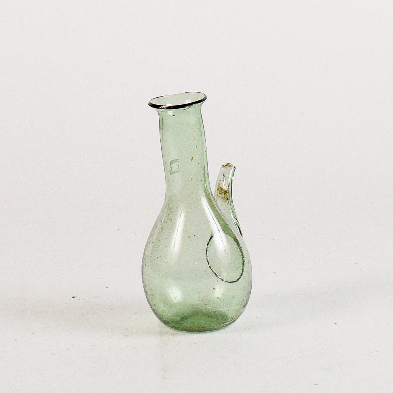 boccietta in vetro soffiato porta olio epoca 800